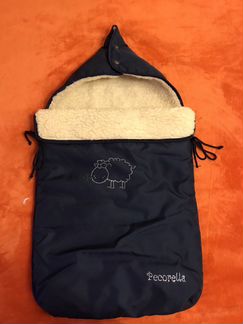 Зимний конверт на овчине Pecorella + муфта для рук