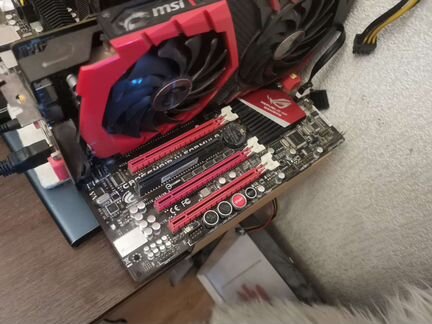 Материнская плата asus