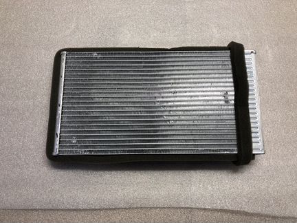 Радиатор печки Chevrolet Captiva C100 / Antara