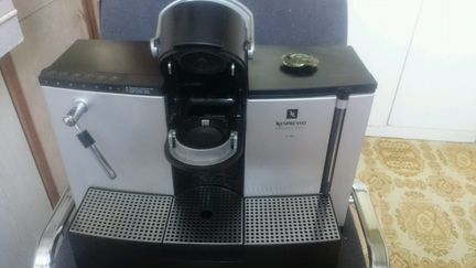 Кофемашина nespresso pro