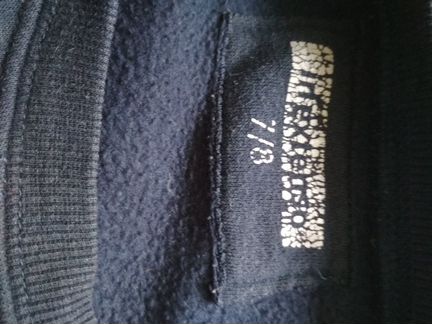 Толстовка / свитшот на7-8 лет с новогодним динозав