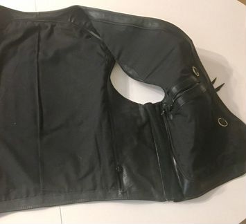 Жилет кожаный