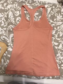 Топ для спорта Nike