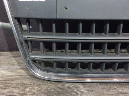 Решетка радиатора Audi Q7