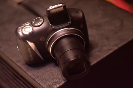 Отличный фотоаппарат Canon SX130 IS