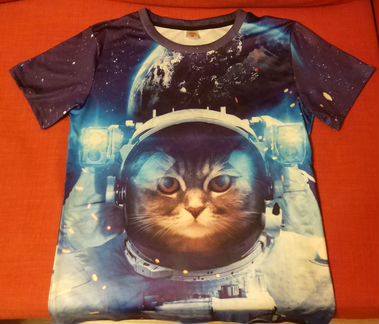 Футболка с принтом 