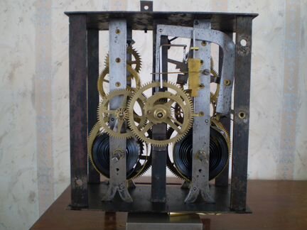 Ремонт старинных часов