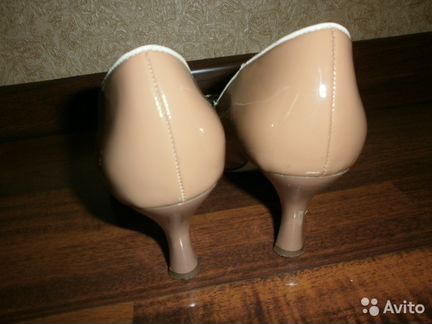 Туфли centro бежевые и босоножки золотые