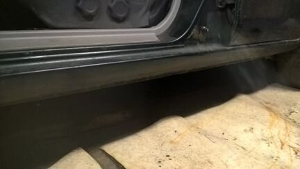 Порог Mazda 323 BJ