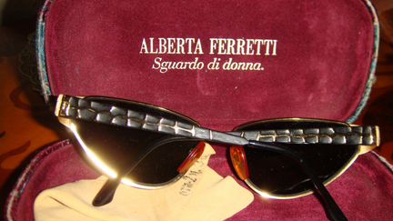 Очки Alberta Ferretti sguardo di donna