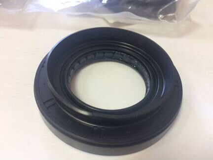 Сальник привода правый Hyundai Solaris 2 Kia Rio 4