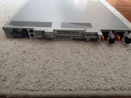 Сервер Dell R440