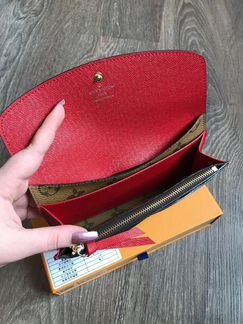 Кошелек Louis Vuitton Victorine reverse красный