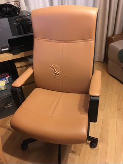 Компьютерное кресло