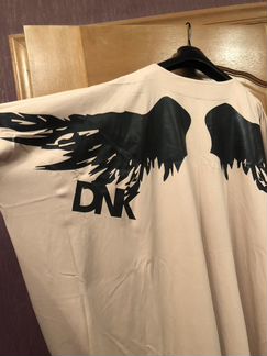 Платье с крыльями DNK
