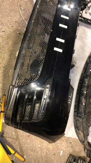 Передний бампер Range Rover Velar L560