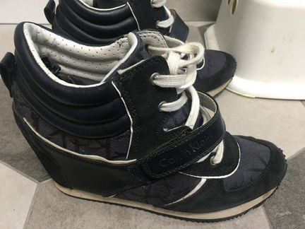 Calvin Klein сникерсы