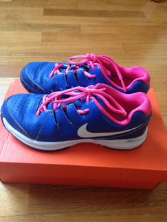 Кроссовки Nike для тенниса, р. 35.5