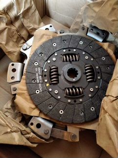 Диск сцепления 05038119AF