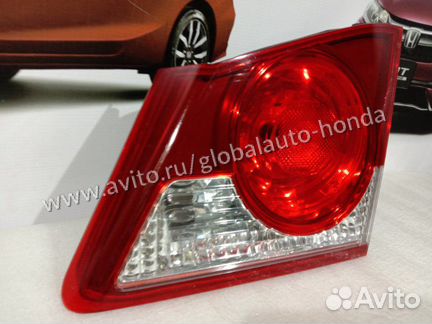 Фонарь в крышку багажника правый Honda Civic 4D 8