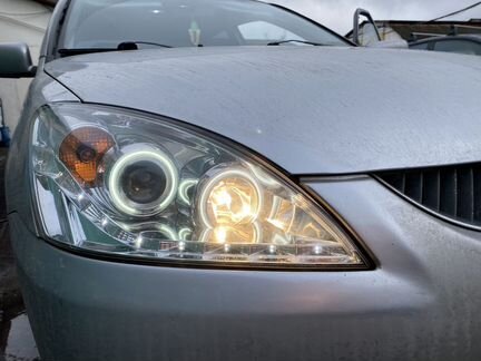 Фары на Mitsubishi Lancer 9