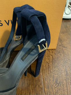Босоножки Louis Vuitton
