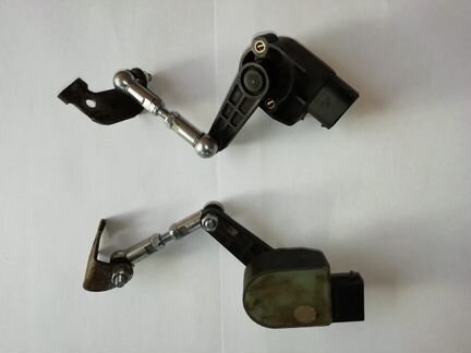 Датчик положения кузова Audi A8 D3 2002-2010 (р/к)