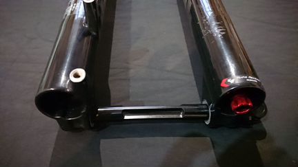 Вилка RockShox Reba RL 15мм, чёрная, 26