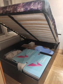 Кровать с матрасом 160*200