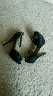 Босоножки (р.37)