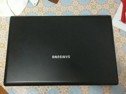 Ноутбук Samsung R519