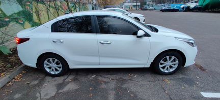 KIA Rio 1.6 AT, 2017, 68 300 км
