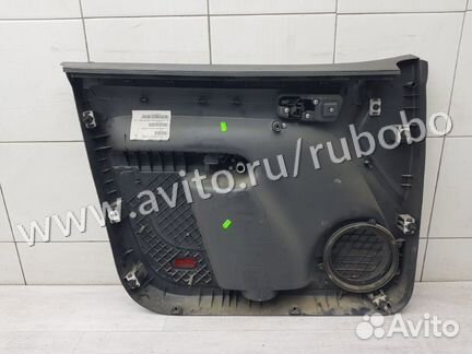 Обшивка двери передняя правая Vw Caddy 3 cayd 2013