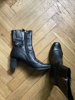 Полусапожки кожаные 39