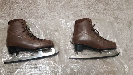 Коньки/ 39 размер/ новые