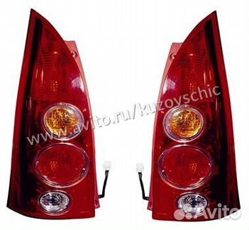 Фонарь задний Мазда Премаси 2002-2005 год