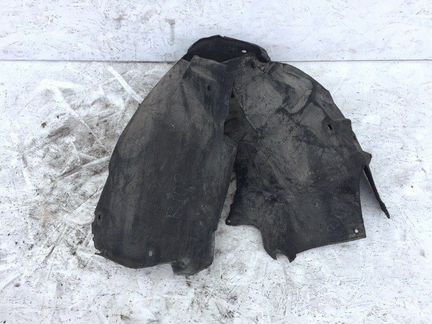 Подкрылок передний левый Audi A4 2.0 tfsi