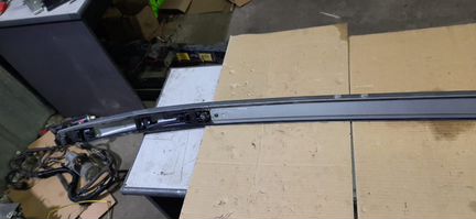 Рейлинг на крышу правый Mitsubishi Pajero Sport 3