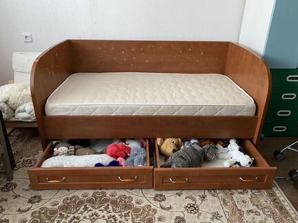 Кровать детская