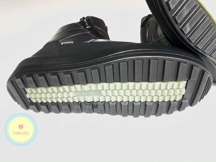 Зимние ботинки Jog Dog новые 36. и 39 размер