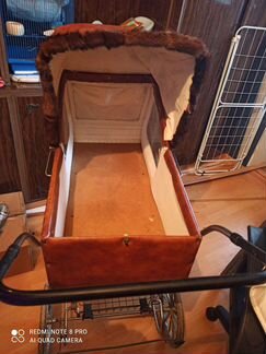 Ретро коляска