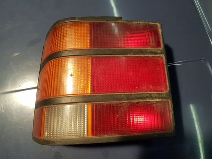 Задний левый фонарь Ford Scorpio левый