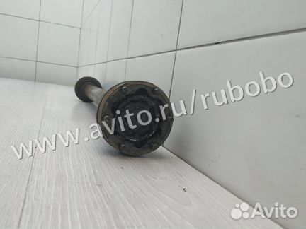 Полуось передняя правая 1K0407272DN VW Passat (B6)