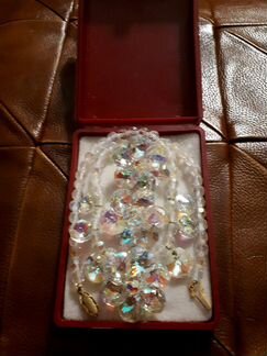 Клипсы и колье