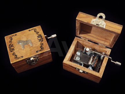 Шарманка мини Horse (музыкальная шкатулка)