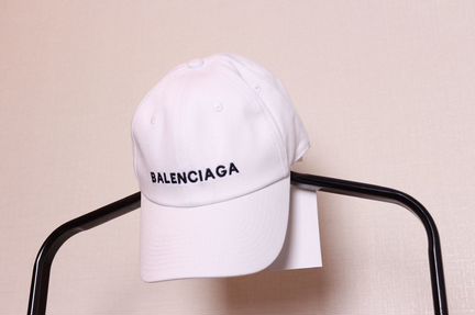 Кепка Balenciaga