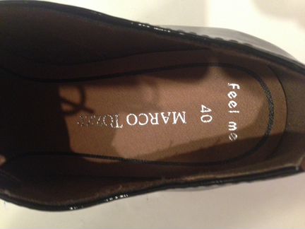 Полуботинки лак фирмы marco tozzi 40 размер.Новые