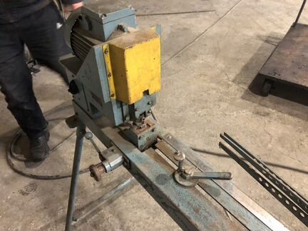 Станок для нарезки прокладок