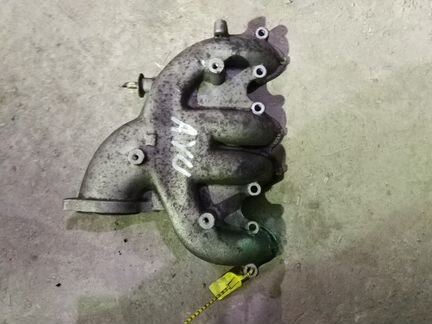 Коллектор впускной 038129713AJ Фольксваген шаран