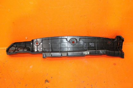 Пыльник крыла левый Toyota Land Cruiser Prado 150